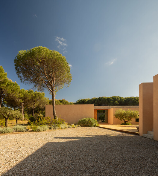 Casa Muda L13 / Pereira Miguel Arquitectos Casa Muda L13 / Pereira Miguel Arquitectos - Image 15 of 31