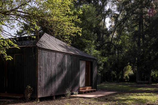 Etchegoyen House / wasingerbarletti arquitectos Etchegoyen House / wasingerbarletti arquitectos - Image 4 of 19