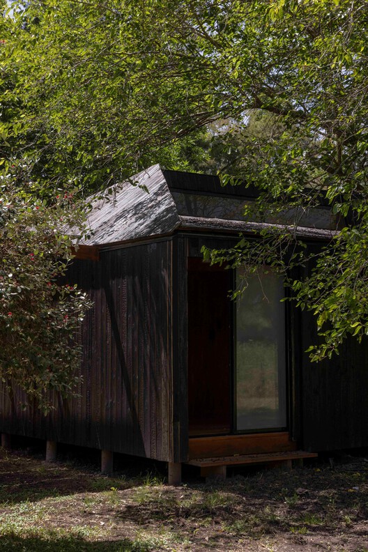 Etchegoyen House / wasingerbarletti arquitectos Etchegoyen House / wasingerbarletti arquitectos - Exterior Photography, Wood
