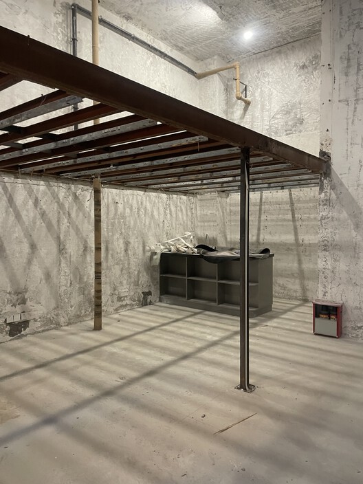 Semi-construction Site Office / ARCHWASTE Semi-construction Site Office / ARCHWASTE - Image 18 of 30