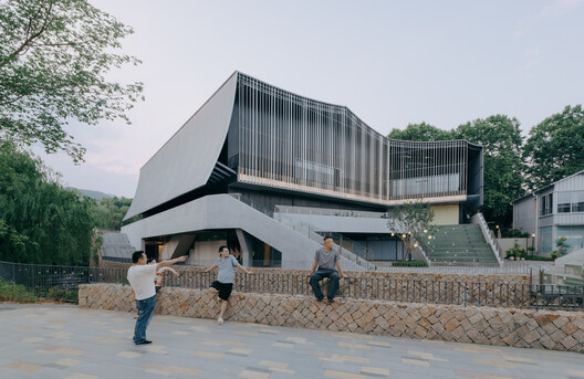 Moganshan Liaoyuan Theater / INCLS (One Design) Moganshan Liaoyuan Theater / INCLS (One Design) - Exterior Photography