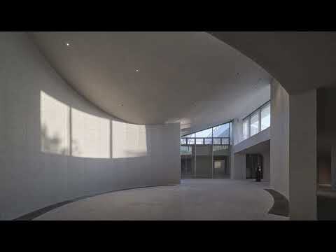 Ripples Becoming Everyday Ground / TJAD Original Design Studio Ripples Becoming Everyday Ground / TJAD Original Design Studio - Interior Photography, Glass, Concrete