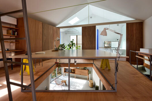 Casa en Shichiku Casa en Shichiku - Fotografía interior, Cocina, Madera, Iluminación, Sillas