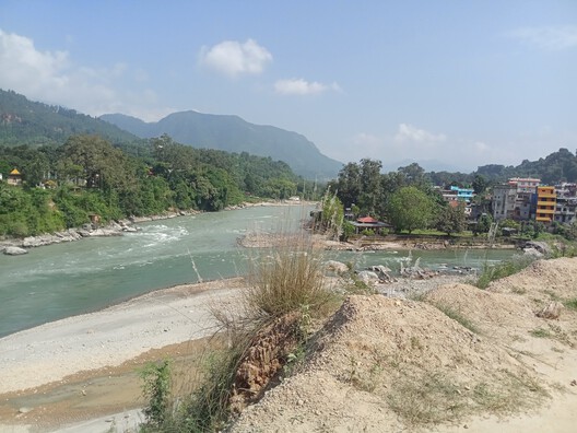 Himalayan Glacier Collapse Triggers Flash Floods and Infrastructure Destruction in Nepal Himalayan Glacier Collapse Triggers Flash Floods and Infrastructure Destruction in Nepal - Image 5 of 7
