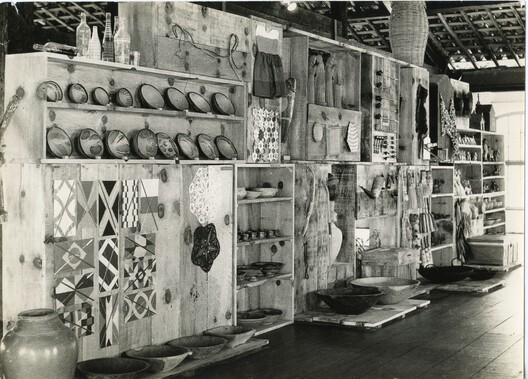 Lina Bo Bardi and Popular Making: Craft and Accessibility in Design Lina Bo Bardi and Popular Making: Craft and Accessibility in Design - Image 8 of 9