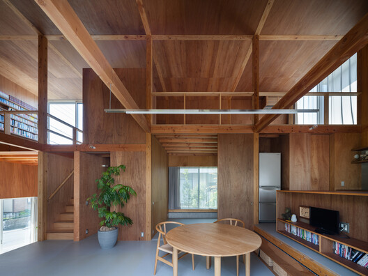 House in Hino / Shigeo Takizawa Architects House in Hino / Shigeo Takizawa Architects - Interior Photography, Dining room, Wood