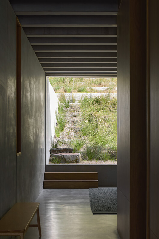 Otway Beach House / Kerstin Thompson Architects Otway Beach House / Kerstin Thompson Architects - Image 5 of 11