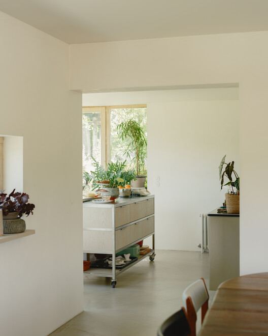 Souvinha House / Parto - Interior Photography, Wood, Lighting, Chair