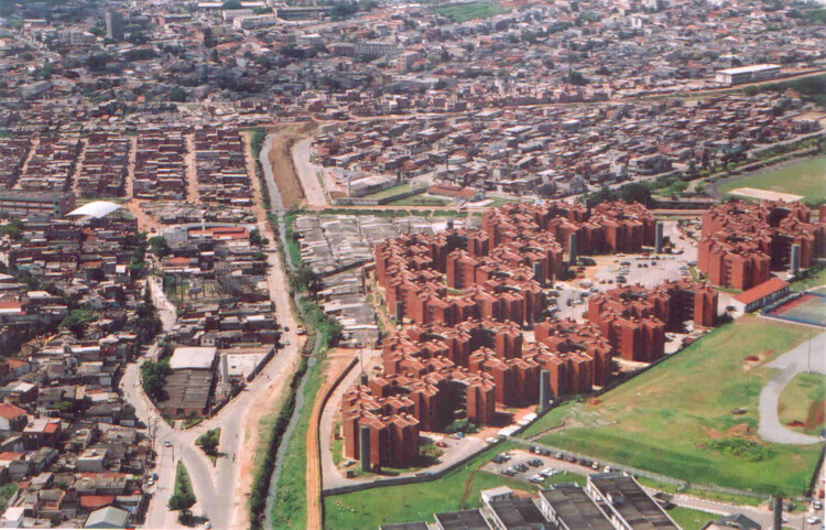 La construcción como práctica política: USINA y el legado de la construcción colectiva en Brasil - Imagen 11 de 23