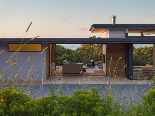 Veil House / Turkel Design Veil House / Turkel Design - Image 2 of 20