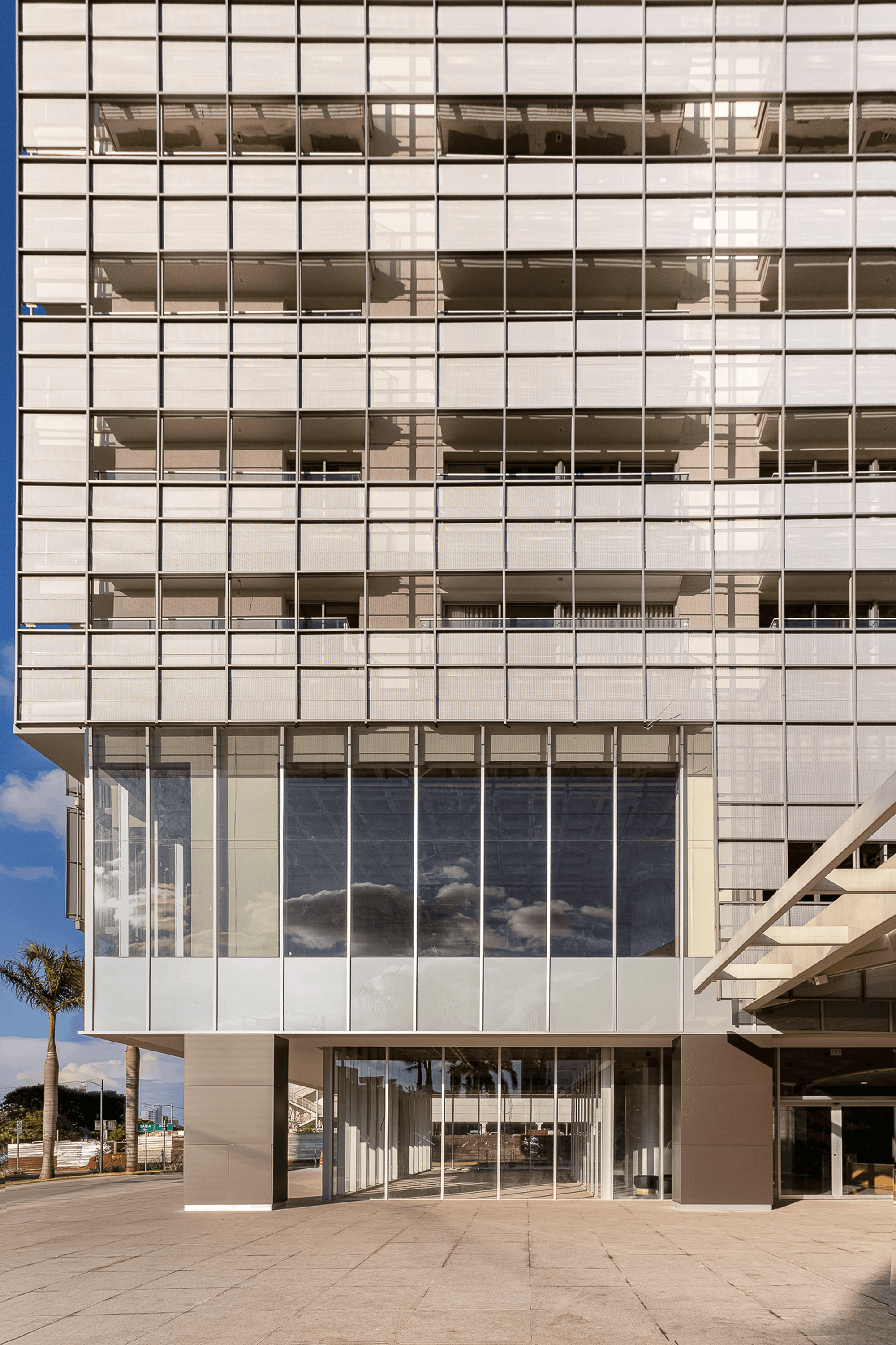 Gallery of Plaza Corporate - North Tower / Biselli Katchborian Arquitetos - 10