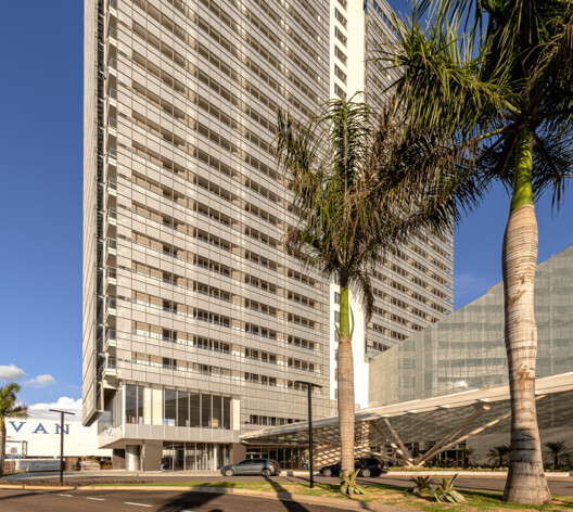 Plaza Corporate - North Tower / Biselli Katchborian Arquitetos - Exterior Photography