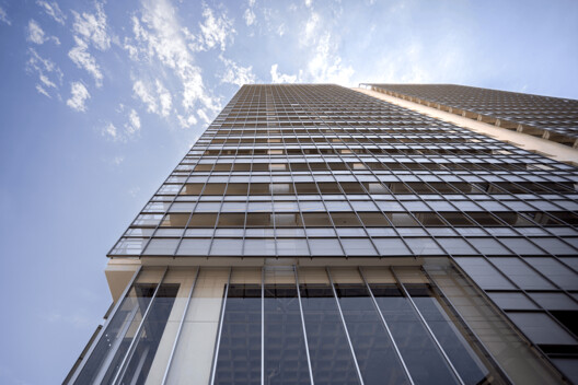 Plaza Corporate - North Tower / Biselli Katchborian Arquitetos - Exterior Photography, Glass