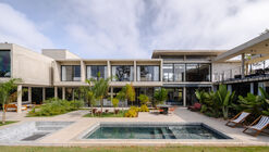 Eco House / Mateus Castilho Arquitetura