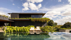 Vista House / Studio Gontijo Arquitetura