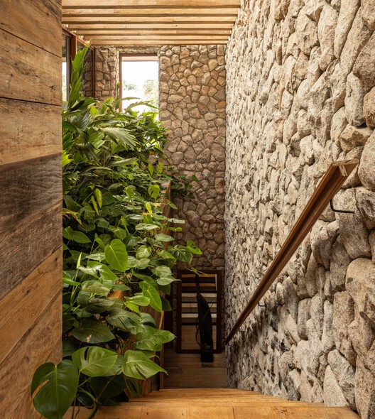 Vista House / Studio Gontijo Arquitetura Vista House / Studio Gontijo Arquitetura - Interior Photography, Wood, Stairs