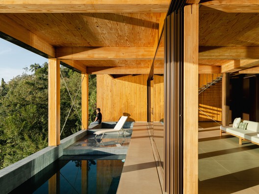 Rouxinol House / Sergio Sampaio Archi + Tectônica Rouxinol House / Sergio Sampaio Archi + Tectônica - Interior Photography, Kitchen, Wood, Beam