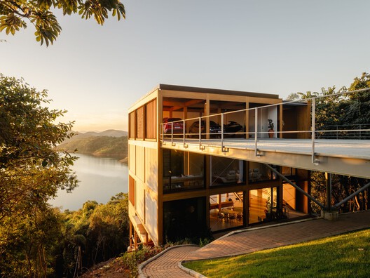 Rouxinol House / Sergio Sampaio Archi + Tectônica Rouxinol House / Sergio Sampaio Archi + Tectônica - Image 15 of 39