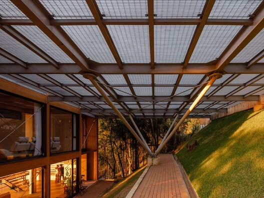 Rouxinol House / Sergio Sampaio Archi + Tectônica Rouxinol House / Sergio Sampaio Archi + Tectônica - Image 29 of 39