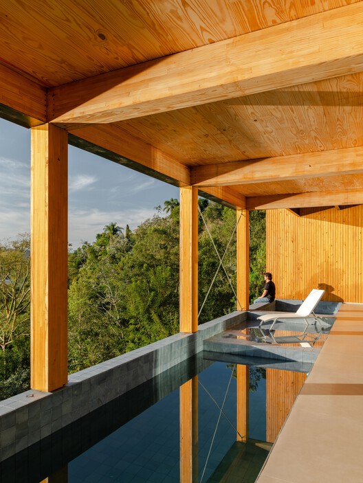 Rouxinol House / Sergio Sampaio Archi + Tectônica Rouxinol House / Sergio Sampaio Archi + Tectônica - Interior Photography, Wood, Beam