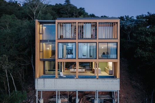 Rouxinol House / Sergio Sampaio Archi + Tectônica Rouxinol House / Sergio Sampaio Archi + Tectônica - Exterior Photography