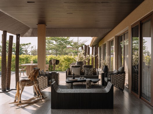 Weekend Villa / R+R Architects Weekend Villa / R+R Architects - Interior Photography, Living Room, Wood, Chair, Beam, Column