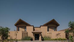 Weekend Villa / R+R Architects