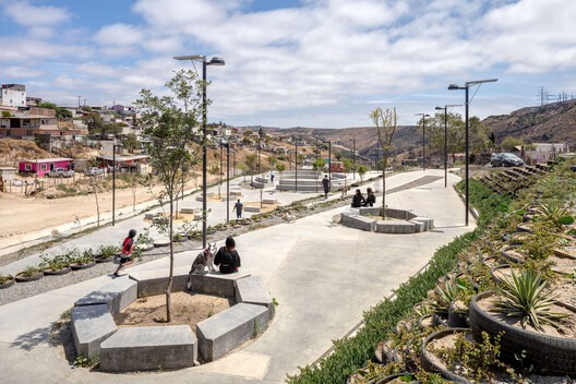 From Residual Land to Civic Places: 6 Mexican Public Parks From Residual Land to Civic Places: 6 Mexican Public Parks - Image 5 of 8