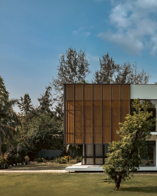 Lighthouse Residence / Architecture Discipline - Exterior Photography