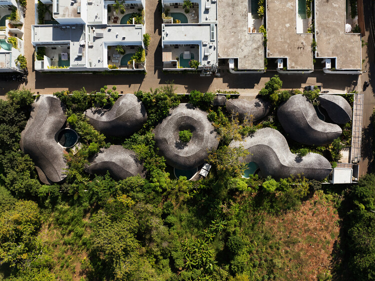 Kaymana Earth Villa / Pablo Luna Studio - Hospitality Architecture