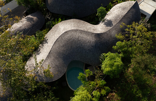 Kaymana Earth Villa / Pablo Luna Studio - Image 3 of 18