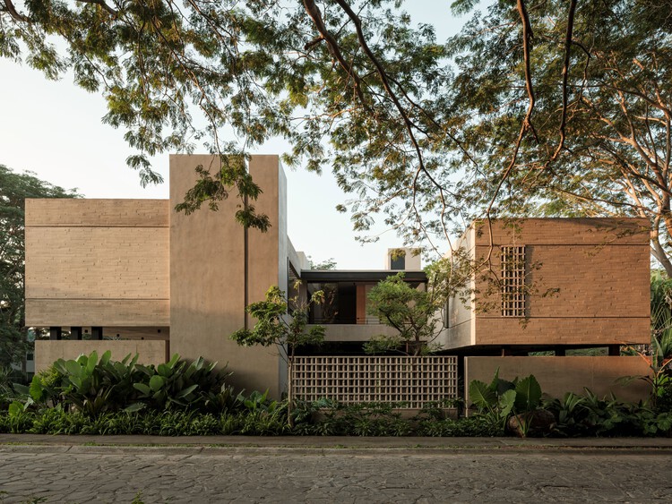 Casa Akina / Di Frenna Arquitectos - Fotografía exterior, Casas
