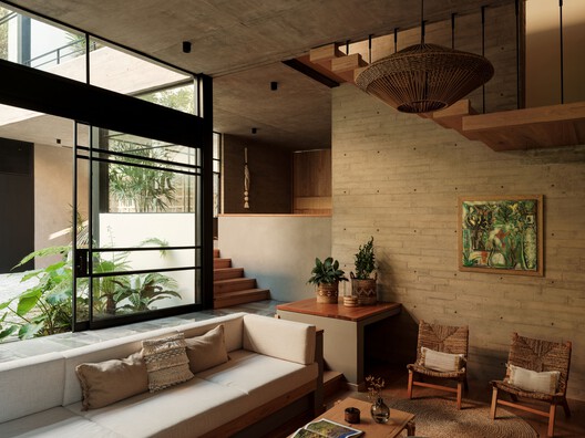 Akina House / Di Frenna Arquitectos Akina House / Di Frenna Arquitectos - Interior Photography, Living Room, Wood, Chair