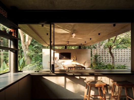 Akina House / Di Frenna Arquitectos Akina House / Di Frenna Arquitectos - Interior Photography, Kitchen, Wood