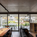 Casa Attraverso il Patio / otro estudio - Interior Photography, Houses, Door, Table, Chair