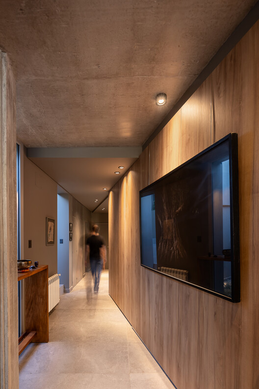 Casa Attraverso il Patio / otro estudio Casa Attraverso il Patio / otro estudio - Interior Photography, Wood