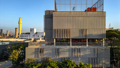 Beacon School High School / Andrade Morettin Arquitetos Associados + Guido Otero Arquitetura + Ricardo Gusmão Arquitetos