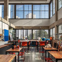 Beacon School High School / Andrade Morettin Arquitetos Associados + Guido Otero Arquitetura + Ricardo Gusmão Arquitetos - Interior Photography, High School, Table, Lighting, Chair