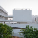 Chengdu Haiyang Road Middle School / Changwu Architects - Exterior Photography, Elementary & Middle School, Balcony