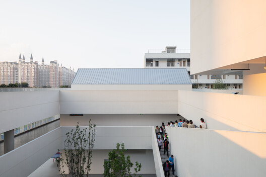Chengdu Haiyang Road Middle School / Changwu Architects Chengdu Haiyang Road Middle School / Changwu Architects - Exterior Photography