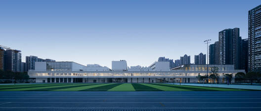 Chengdu Haiyang Road Middle School / Changwu Architects Chengdu Haiyang Road Middle School / Changwu Architects - Exterior Photography, Cityscape