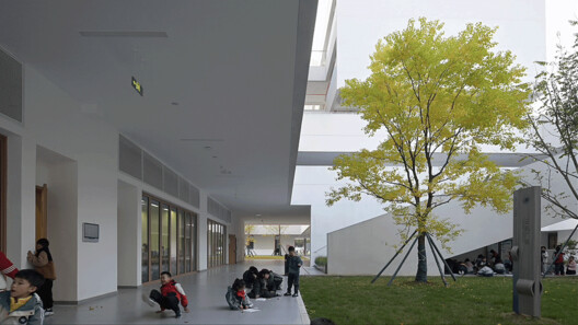 Chengdu Haiyang Road Middle School / Changwu Architects Chengdu Haiyang Road Middle School / Changwu Architects - Interior Photography