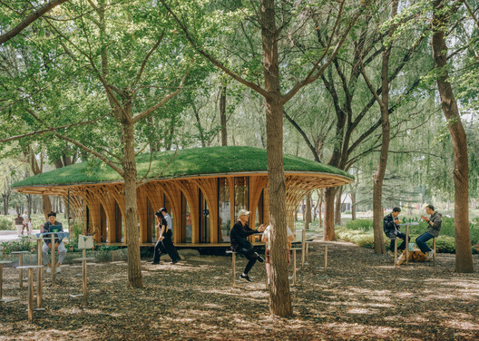 West Garden Florist / LUO studio West Garden Florist / LUO studio - Exterior Photography, Wood