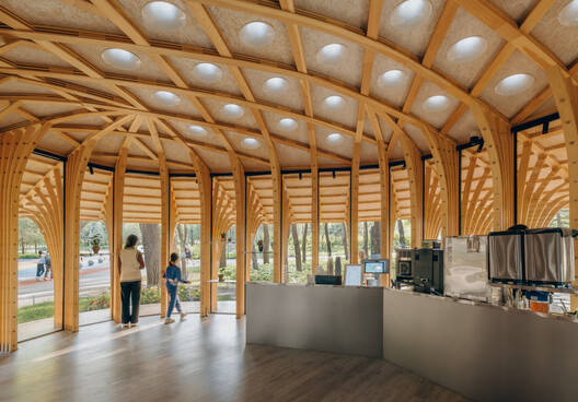 West Garden Florist / LUO studio West Garden Florist / LUO studio - Interior Photography, Wood, Column