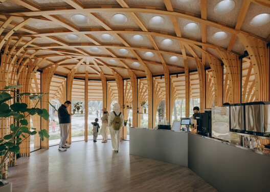 West Garden Florist / LUO studio West Garden Florist / LUO studio - Interior Photography, Wood