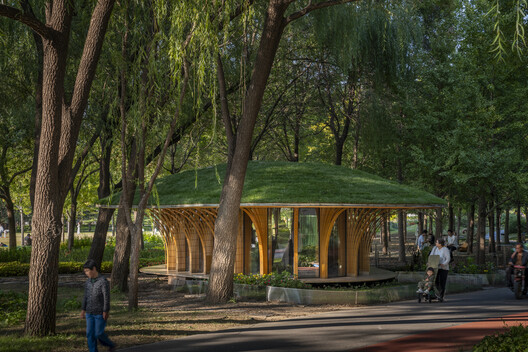 West Garden Florist / LUO studio West Garden Florist / LUO studio - Exterior Photography, Wood