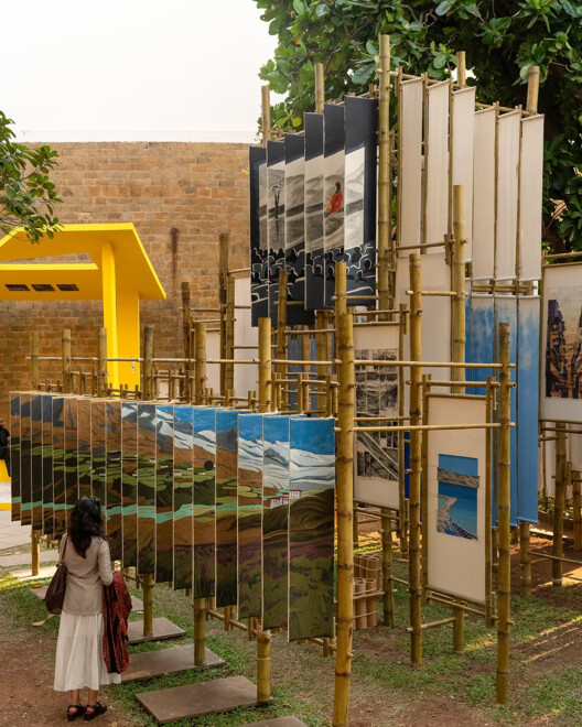 Building the India of the Imagination: Cinema and the Making of Place - Image 6 of 10