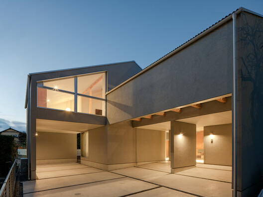 House in Kamiyasu / Yutaka Yoshida Architect & Associates House in Kamiyasu / Yutaka Yoshida Architect & Associates - Image 16 of 19