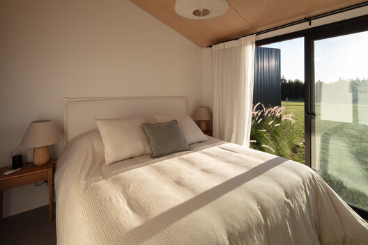 Casa Solis 21 / iHouse estudio Casa Solis 21 / iHouse estudio - Fotografía interior, Dormitorio, Camas, Madera, Iluminación