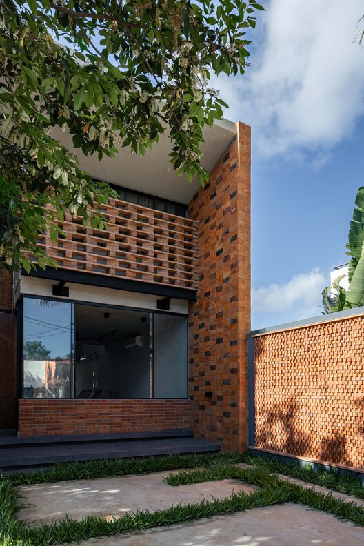 Vivienda E.ME / INDARQ - Exterior Photography, Brick